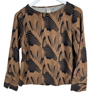 YAS  Black and Tan Patterned Blouse size medium